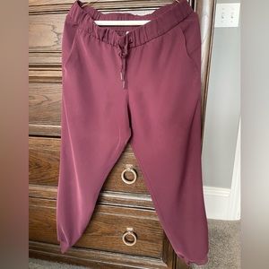 Lululemon On The Fly Mid-Rise Jogger